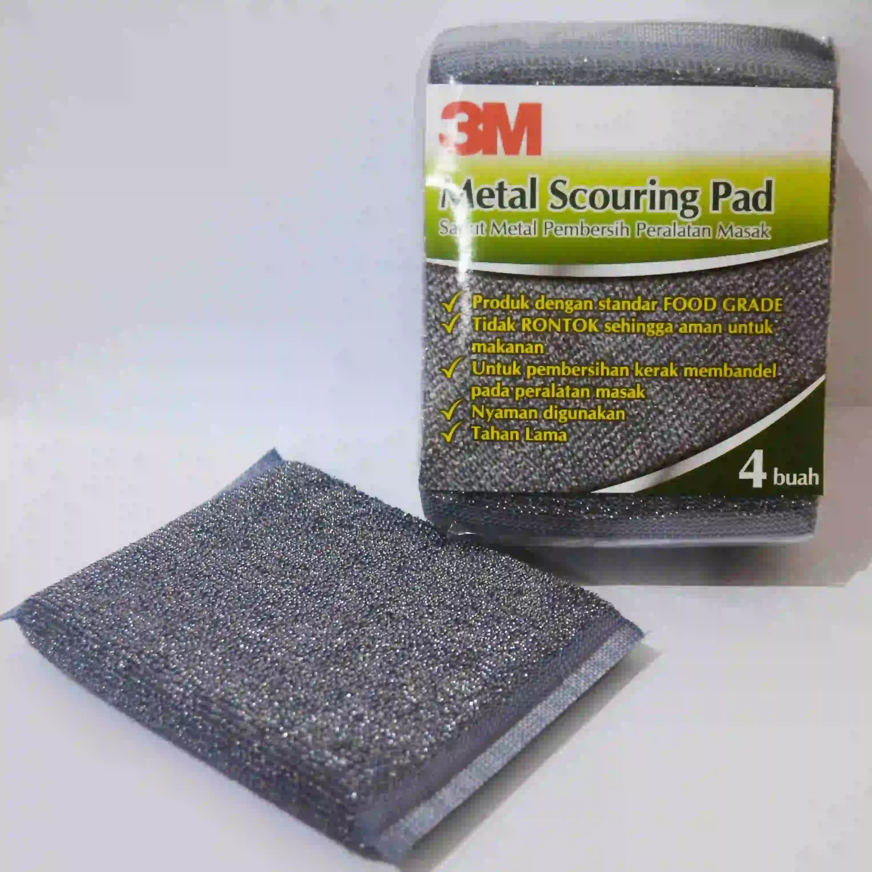 Metal Scouring Pad - Metal Scouring Pad, ukuran 10x12cm, pembersih efektif untuk noda berat pada peralatan masak dan stainless steel.